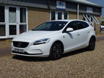 View our VOLVO V40