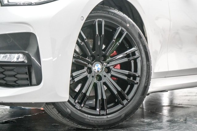 View our BMW 3 SERIES