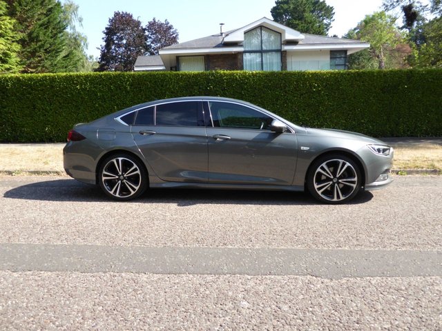 View our VAUXHALL INSIGNIA