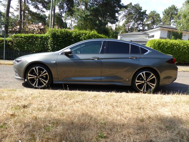 View our VAUXHALL INSIGNIA