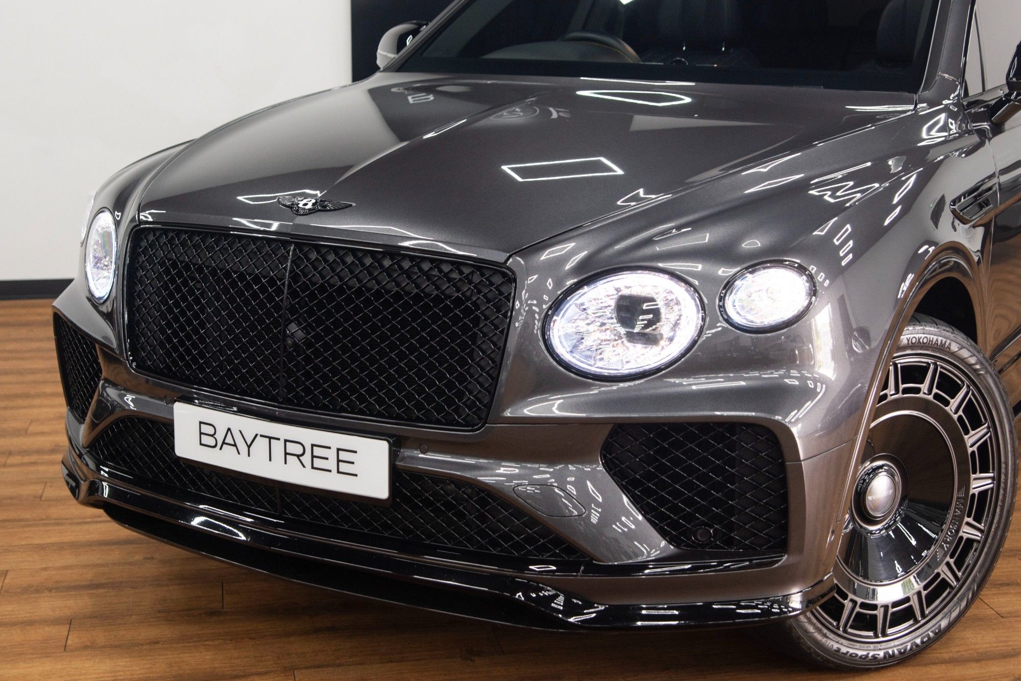 USED 2022 14 BENTLEY BENTAYGA 4.0 V8 SUV  