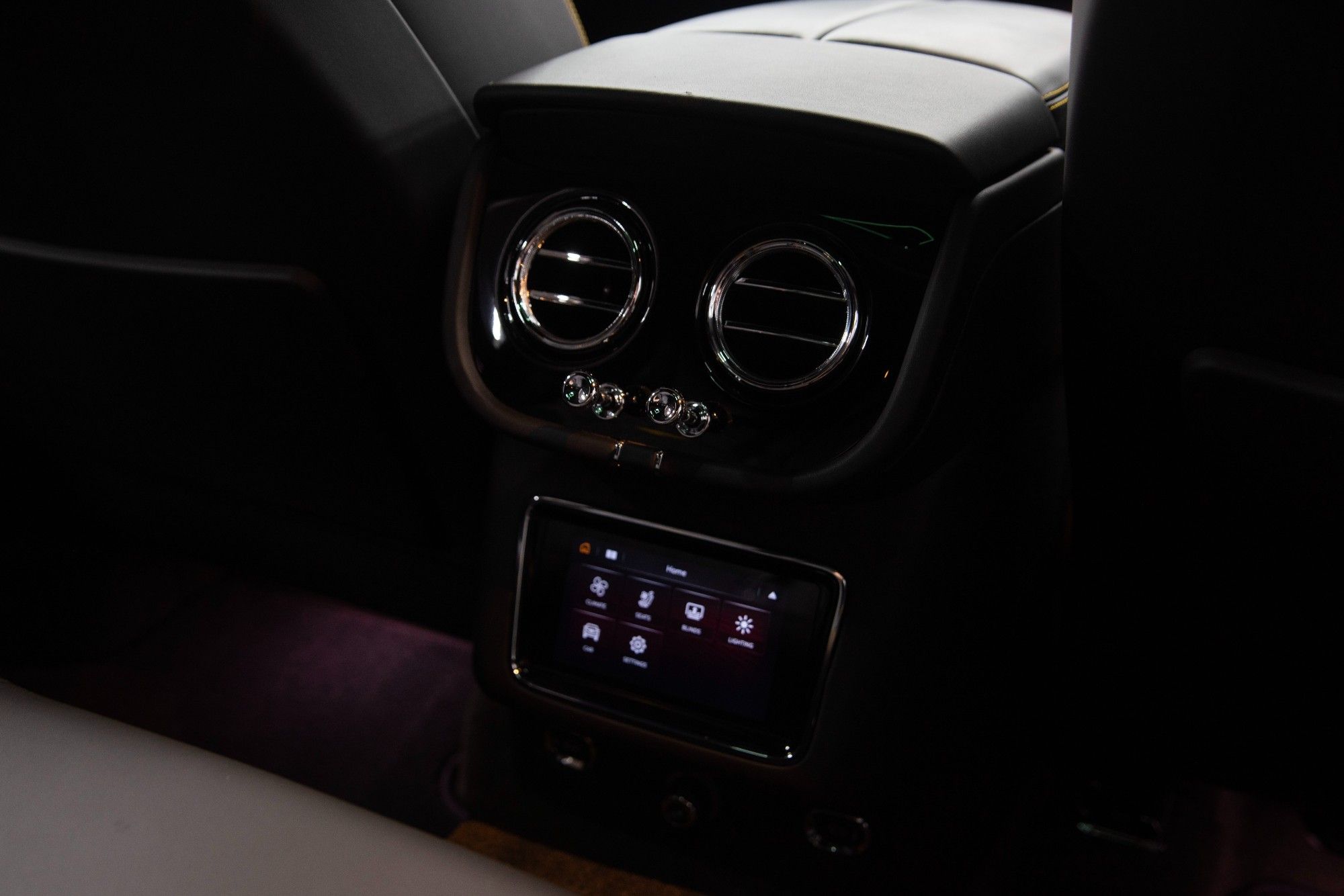 USED 2022 14 BENTLEY BENTAYGA 4.0 V8 SUV  