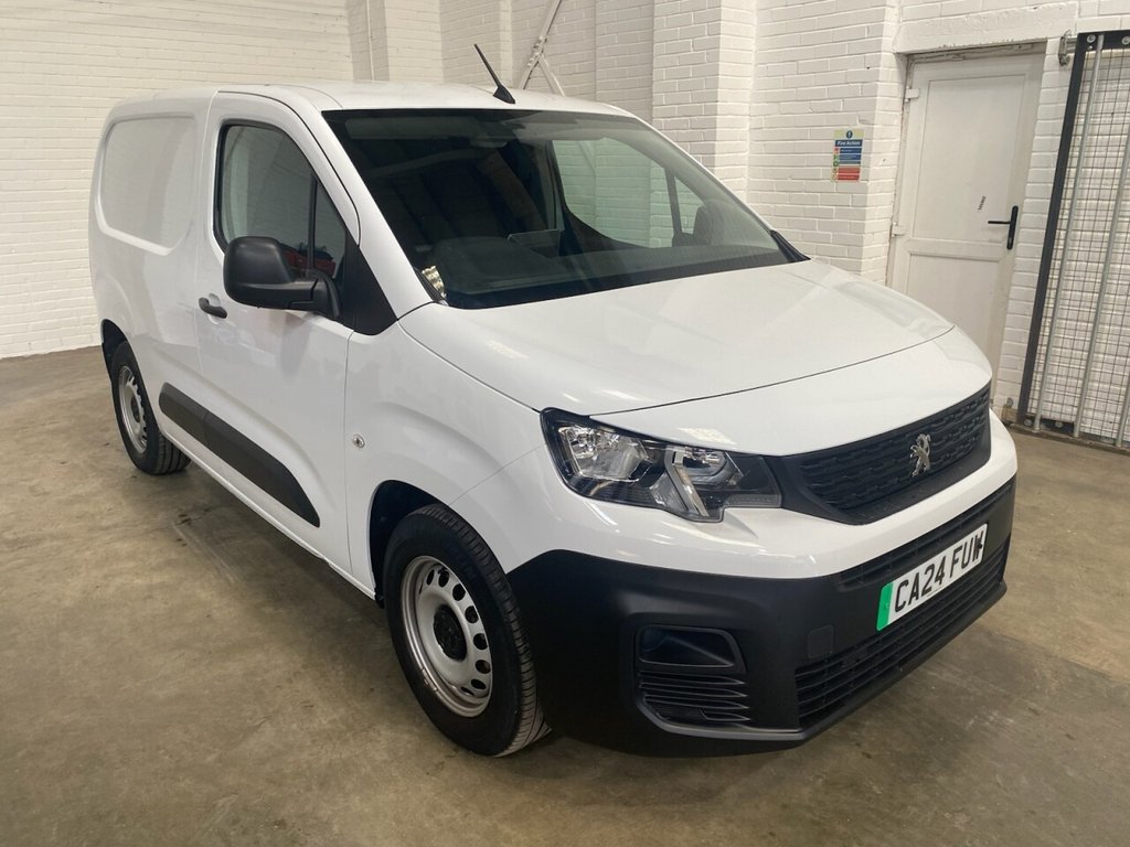 2024 PEUGEOT PARTNER