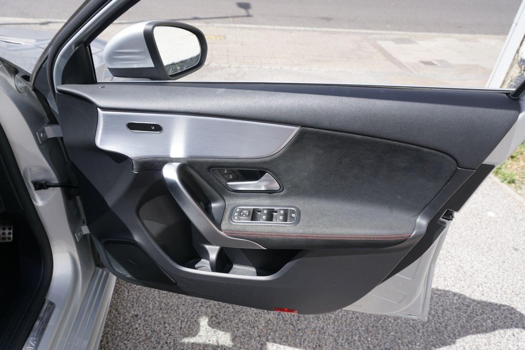 USED 2019 19 MERCEDES-BENZ A CLASS 1.5 A180d AMG Line (Premium) 7G-DCT Euro 6 (s/s) 5dr JUST ARRIVED!!!