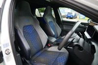 USED 2025 25 VOLKSWAGEN GOLF 2.0 TSI R Black Edition Hatchback 5dr Petrol DSG 4Motion Euro 6 (s/s) (333 ps) PURE WHITE PAINTWORK + WINTER PACK + ACC + REVERSE CAMERA