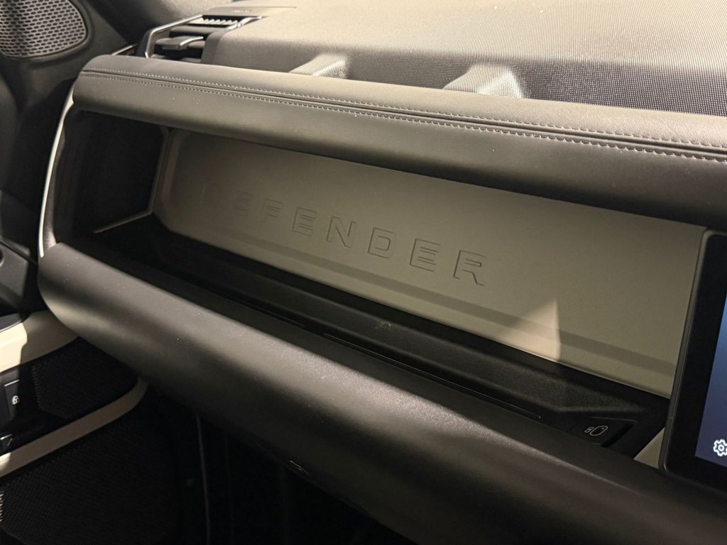 USED 2021 21 LAND ROVER DEFENDER 110 3.0 D250 MHEV X-Dynamic SE SUV 5dr Diesel Auto 4WD Euro 6 (s/s) (250 ps) 
