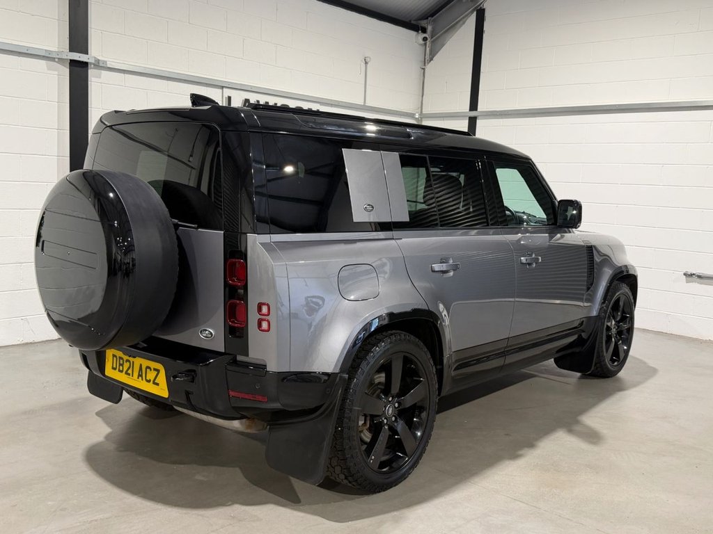 USED 2021 21 LAND ROVER DEFENDER 110 3.0 D250 MHEV X-Dynamic SE SUV 5dr Diesel Auto 4WD Euro 6 (s/s) (250 ps) 