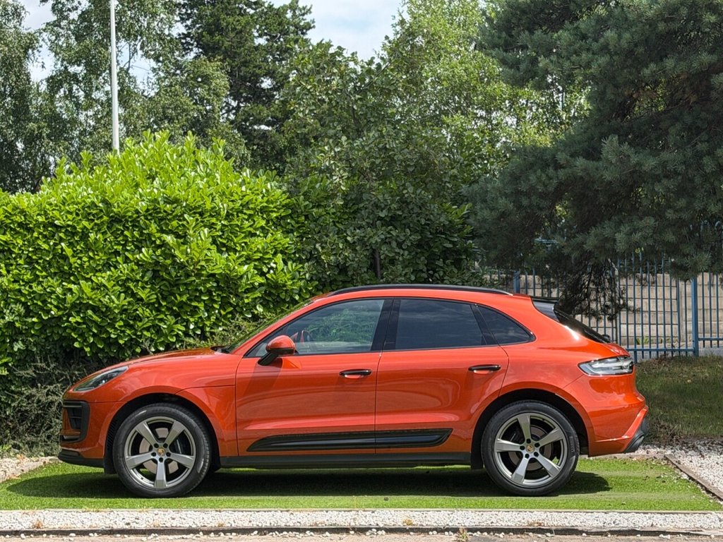 USED 2022 72 PORSCHE MACAN 2.9T V6 S SUV 5dr Petrol PDK 4WD Euro 6 (s/s) (380 ps) PAN ROOF, 360 CAM, H/STEERING WHEEL