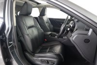 USED 2020 70 LEXUS ES 2.5 300h E-CVT Euro 6 (s/s) 4dr Sunroof, Reverse Camera,