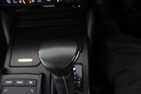 USED 2020 70 LEXUS ES 2.5 300h E-CVT Euro 6 (s/s) 4dr Sunroof, Reverse Camera,