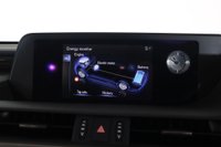 USED 2020 70 LEXUS ES 2.5 300h E-CVT Euro 6 (s/s) 4dr Sunroof, Reverse Camera,
