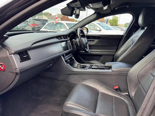 View our JAGUAR XF