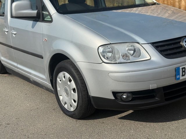 View our VOLKSWAGEN CADDY MAXI LIFE