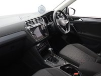 USED 2021 21 VOLKSWAGEN TIGUAN 1.5 TSI Life SUV 5dr Petrol DSG Euro 6 (s/s) (150 ps) 