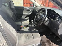 USED 2018 09 VOLKSWAGEN TIGUAN 2.0 TDI SEL SUV 5dr Diesel Manual 4Motion Euro 6 (s/s) (150 ps) 