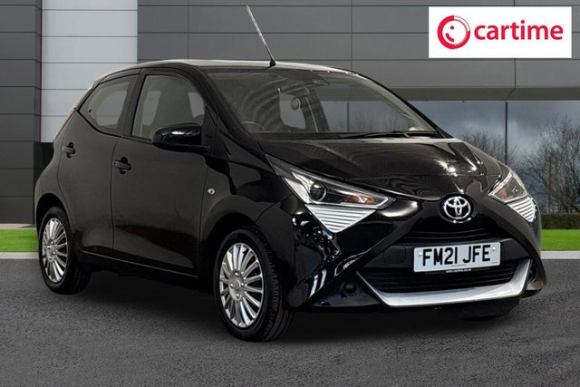 View our Toyota Aygo 1.0 VVT-i x-play Hatchback 5dr Petrol Manual Euro 6 (s/s) (71 ps) Reverse Camera, Smartphone Integration, x-Touch Multimedia System, Electrically Adjustable Door Mirrors, 3-Spoke Leather Steering Wheel