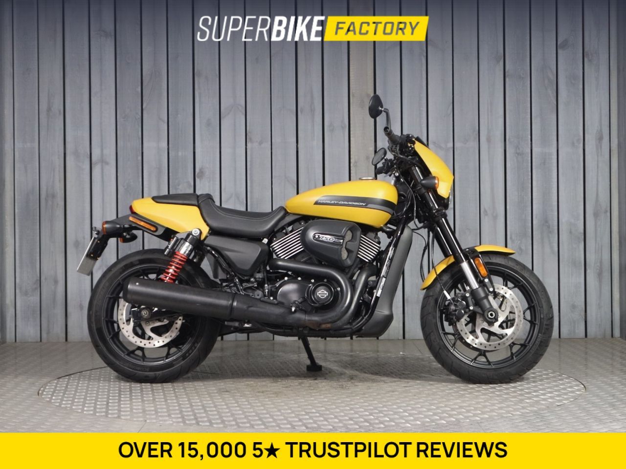 HARLEY-DAVIDSON STREET ROD