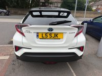 USED 2019 L TOYOTA C-HR 1.8 VVT-h Dynamic SUV 5dr Petrol Hybrid CVT Euro 6 (s/s) (122 ps) 