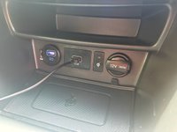 USED 2021 70 HYUNDAI KONA 1.6 h-GDi Premium SUV 5dr Petrol Hybrid DCT Euro 6 (s/s) (141 ps) FSH petrol HYBRID Automatic - Cruise, aircon, Rear camera, Apple carplay