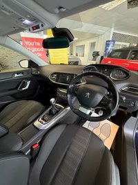 USED 2018 67 PEUGEOT 308 1.2 PureTech GPF Allure Hatchback 5dr Petrol Manual Euro 6 (s/s) (130 ps) LOW MILEAGE!