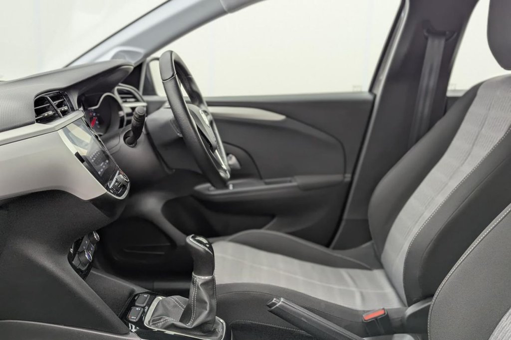 USED 2020 70 VAUXHALL CORSA 1.2 SE Nav Hatchback 5dr Petrol Manual Euro 6 (75 ps) Sat Nav, Car Play, Air Con