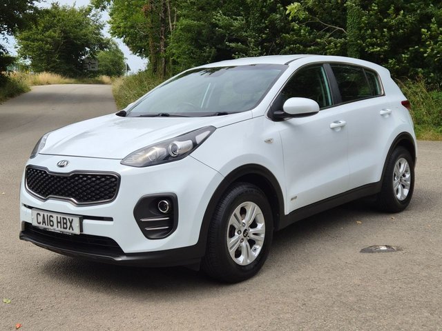 View our KIA SPORTAGE
