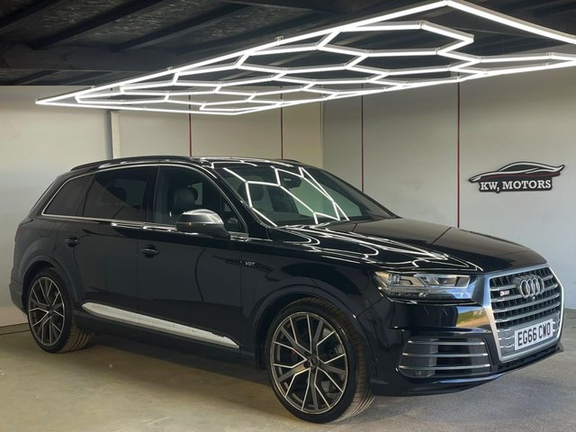 View our Audi Sq7 4.0 TDI V8 SUV 5dr Diesel Tiptronic quattro Euro 6 (s/s) (435 ps)