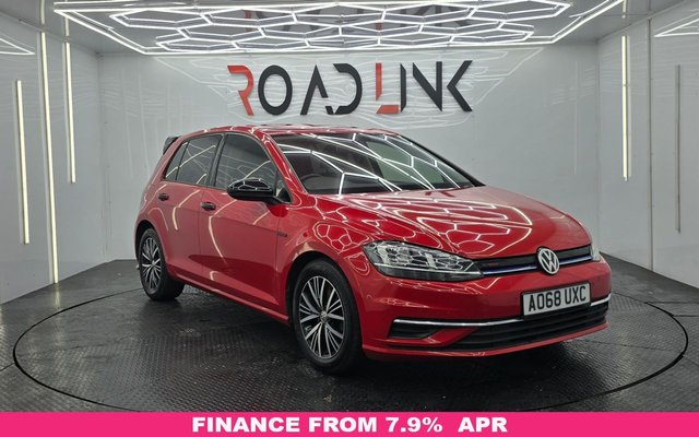 View our VOLKSWAGEN GOLF