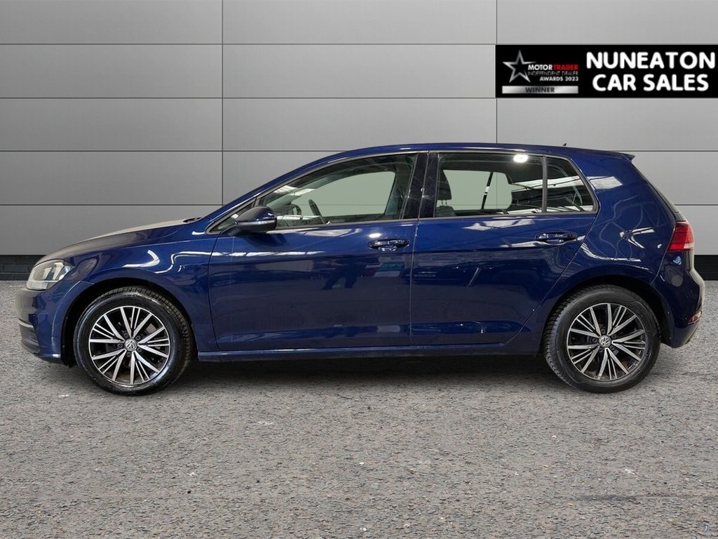 USED 2017 67 VOLKSWAGEN GOLF 1.4 TSI BlueMotion Tech SE Nav Hatchback 5dr Petrol Manual Euro 6 (s/s) (125 ps) APPLE CAR PLAY AND ANDROID AUTO