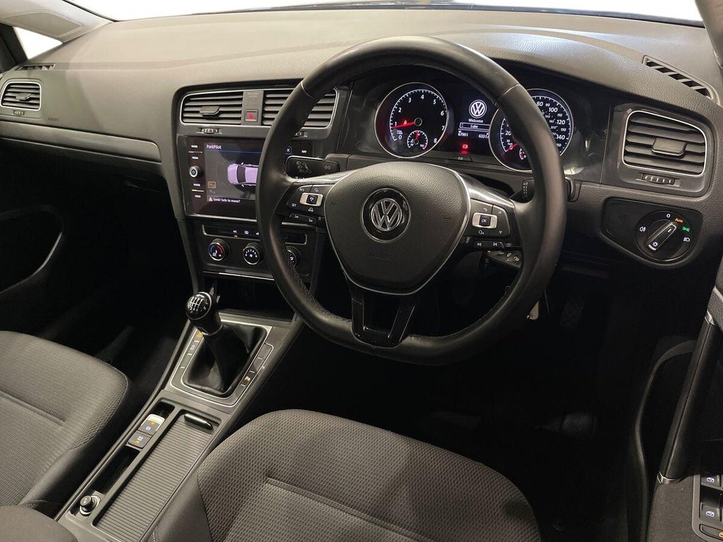 USED 2017 67 VOLKSWAGEN GOLF 1.4 TSI BlueMotion Tech SE Nav Hatchback 5dr Petrol Manual Euro 6 (s/s) (125 ps) APPLE CAR PLAY AND ANDROID AUTO