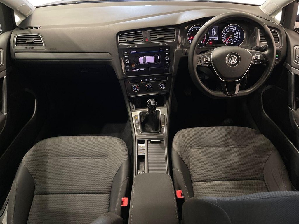 USED 2017 67 VOLKSWAGEN GOLF 1.4 TSI BlueMotion Tech SE Nav Hatchback 5dr Petrol Manual Euro 6 (s/s) (125 ps) APPLE CAR PLAY AND ANDROID AUTO