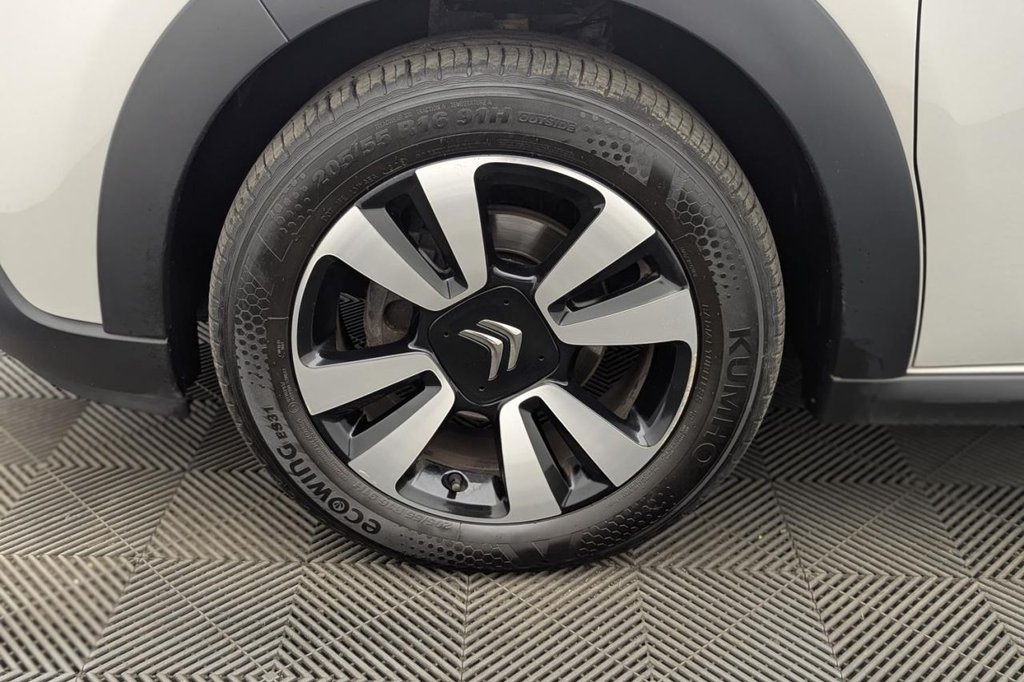 USED 2020 20 CITROEN C3 1.2 PureTech Flair Plus Hatchback 5dr Petrol EAT6 Euro 6 (s/s) (110 ps) Car Play, 16" Alloys, Camera
