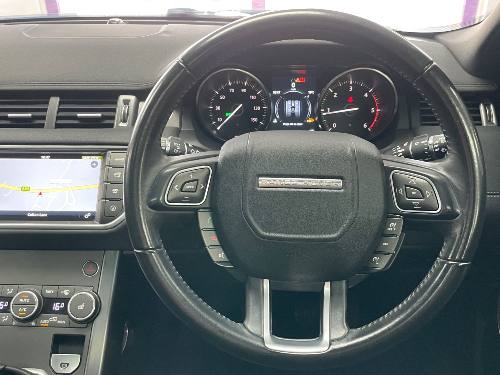 USED 2018 68 LAND ROVER RANGE ROVER EVOQUE 2.0 TD4 Landmark SUV 5dr Diesel Manual 4WD Euro 6 (s/s) (180 ps) 