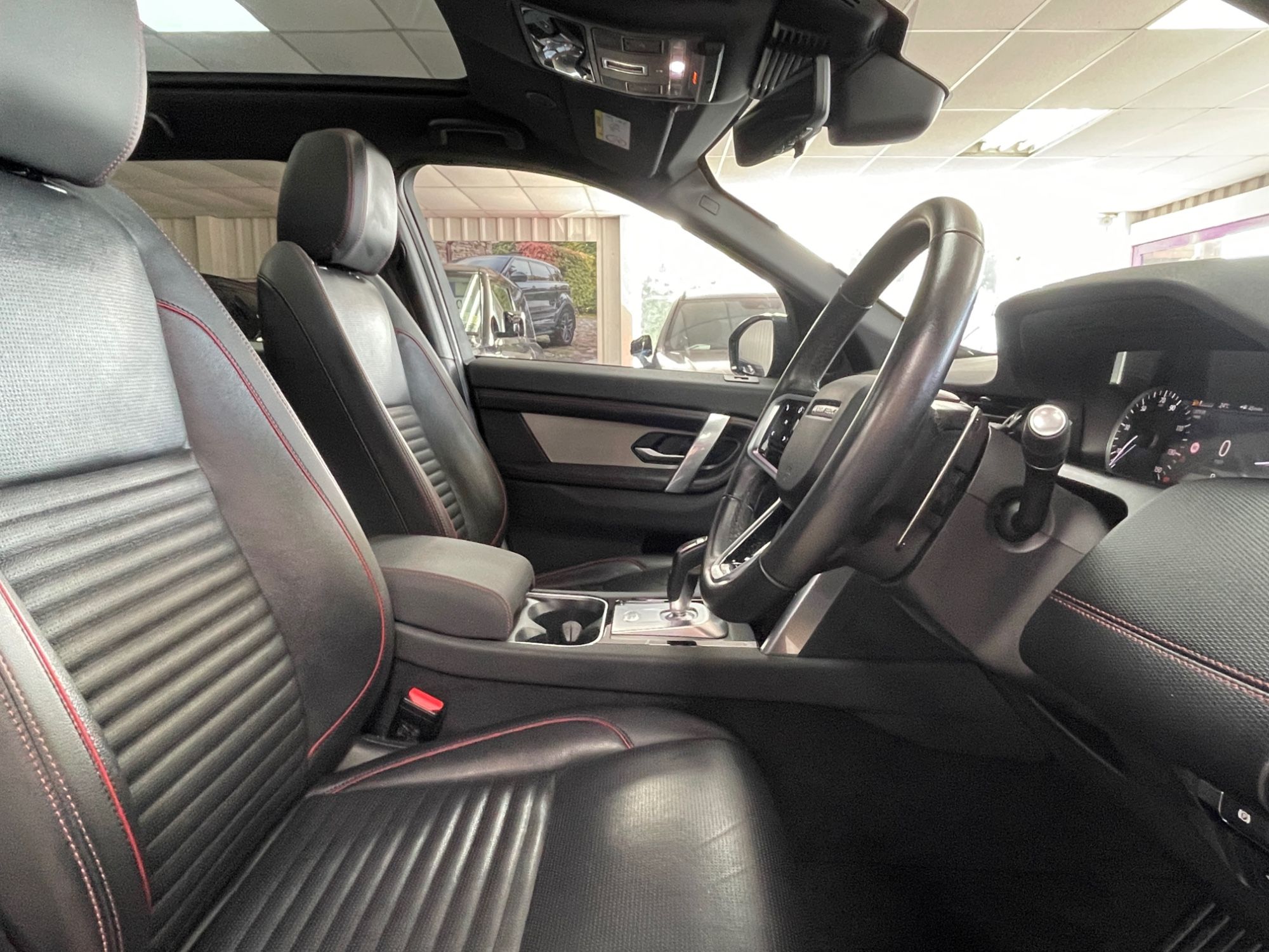 USED 2022 72 LAND ROVER DISCOVERY SPORT 2.0 D165 MHEV Urban Edition SUV 5dr Diesel Auto 4WD Euro 6 (s/s) (163 ps) 