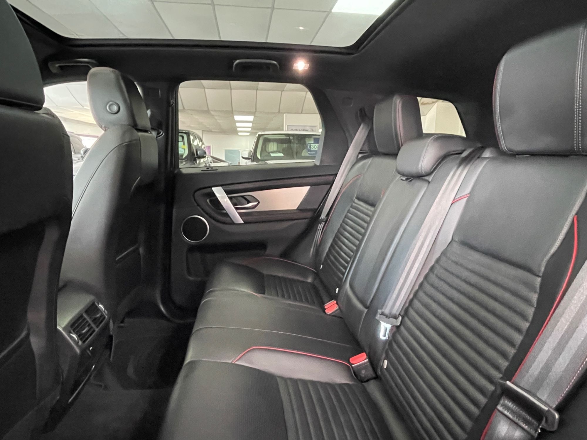 USED 2022 72 LAND ROVER DISCOVERY SPORT 2.0 D165 MHEV Urban Edition SUV 5dr Diesel Auto 4WD Euro 6 (s/s) (163 ps) 