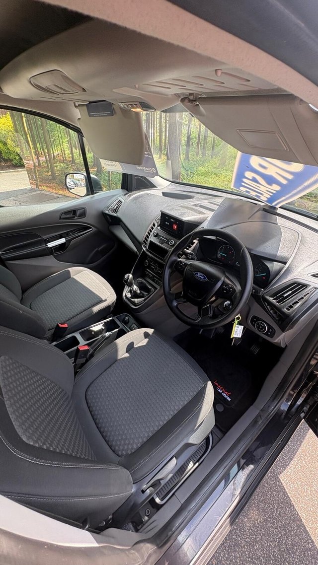 View our FORD TRANSIT CONNECT