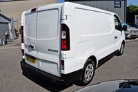 USED 2023 73 RENAULT TRAFIC 2.0 dCi Blue SL30 Advance Panel Van 5dr Diesel Manual L1 H1 Euro 6 (s/s) (130 ps) ONE OWNER  .  APPLE CARPLAY  .  PARKING SENSORS