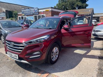 View our HYUNDAI TUCSON