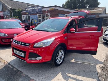 View our FORD KUGA