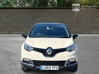 View our RENAULT CAPTUR