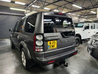 USED 2015 15 LAND ROVER DISCOVERY 4 3.0 SD V6 SE Tech SUV 5dr Diesel Auto 4WD Euro 5 (s/s) (255 bhp) 2015 LANDROVER DISCOVERY 4 SE TECH 3.0 SDV6 - CORRIS GREY - ONE OWNER FROM NEW - 8 SERVICES TO 102K - FULL LEATHER - SAT NAV - MERIDIEN SPEAKERS - REVERSE CAMERA - DETACHABLE TOWBAR