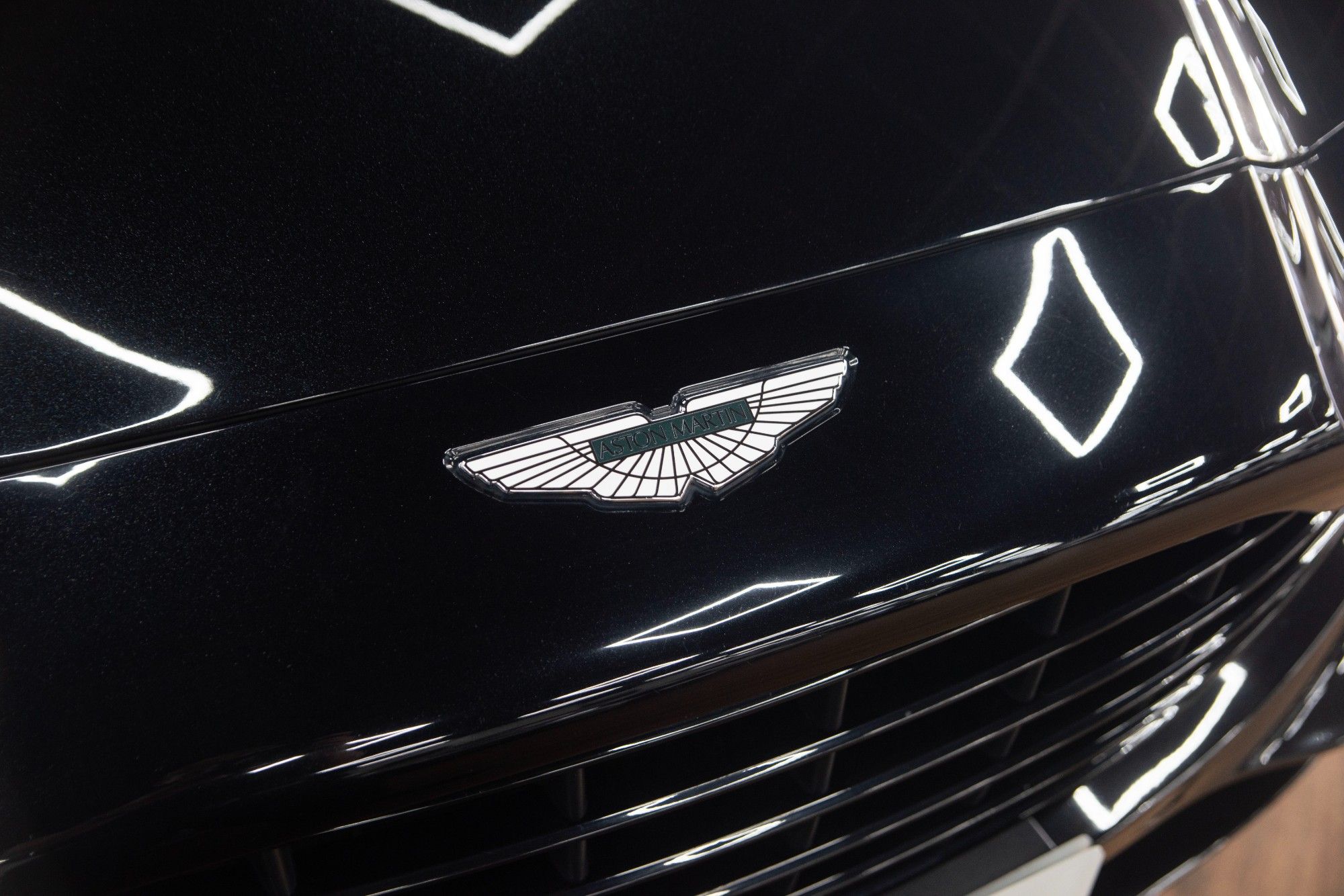 USED 2020 L ASTON MARTIN DBX 4.0 V8 SUV 5dr Petrol Auto 4WD Euro 6 (s/s) (550 ps) 
