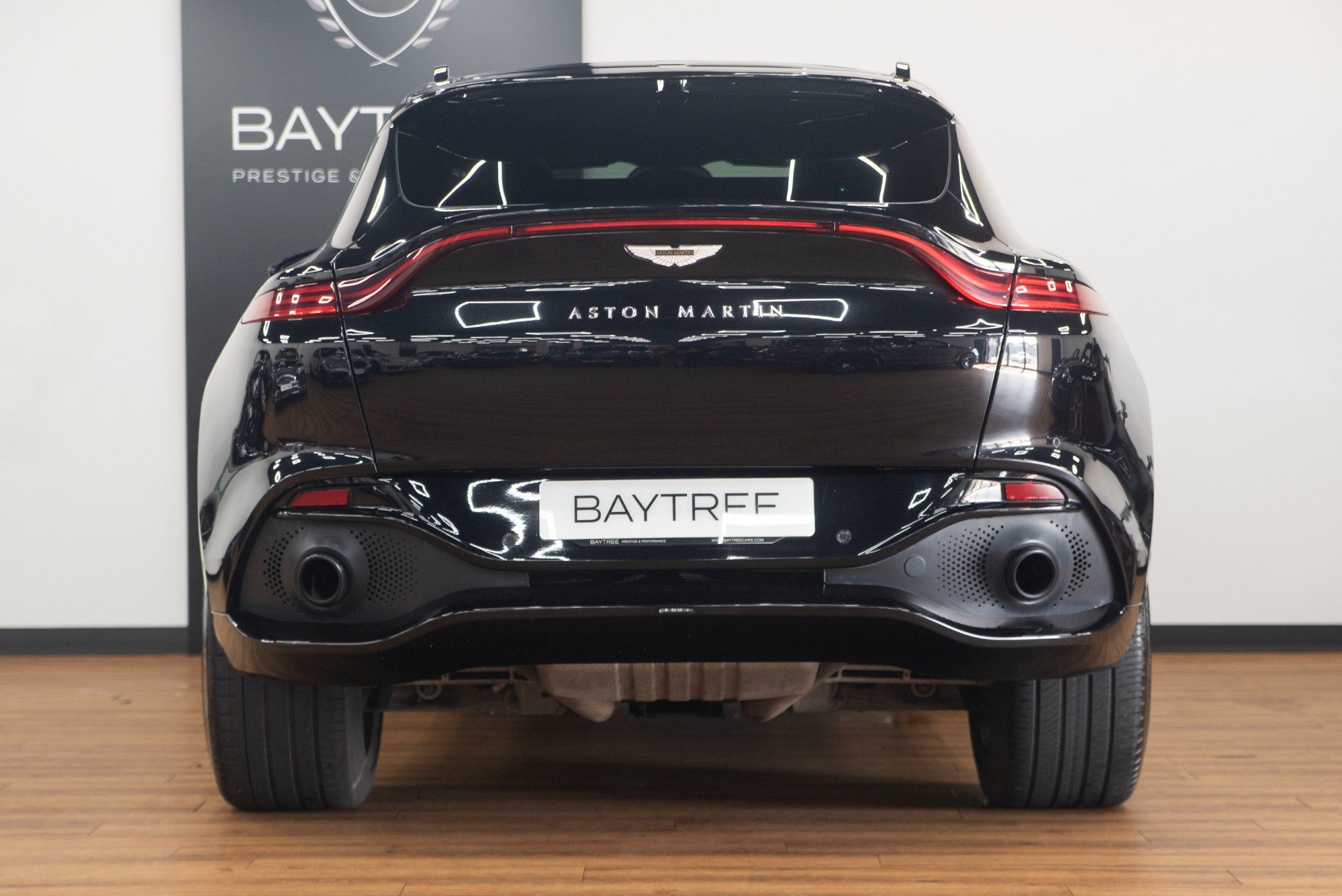 USED 2020 L ASTON MARTIN DBX 4.0 V8 SUV 5dr Petrol Auto 4WD Euro 6 (s/s) (550 ps) 