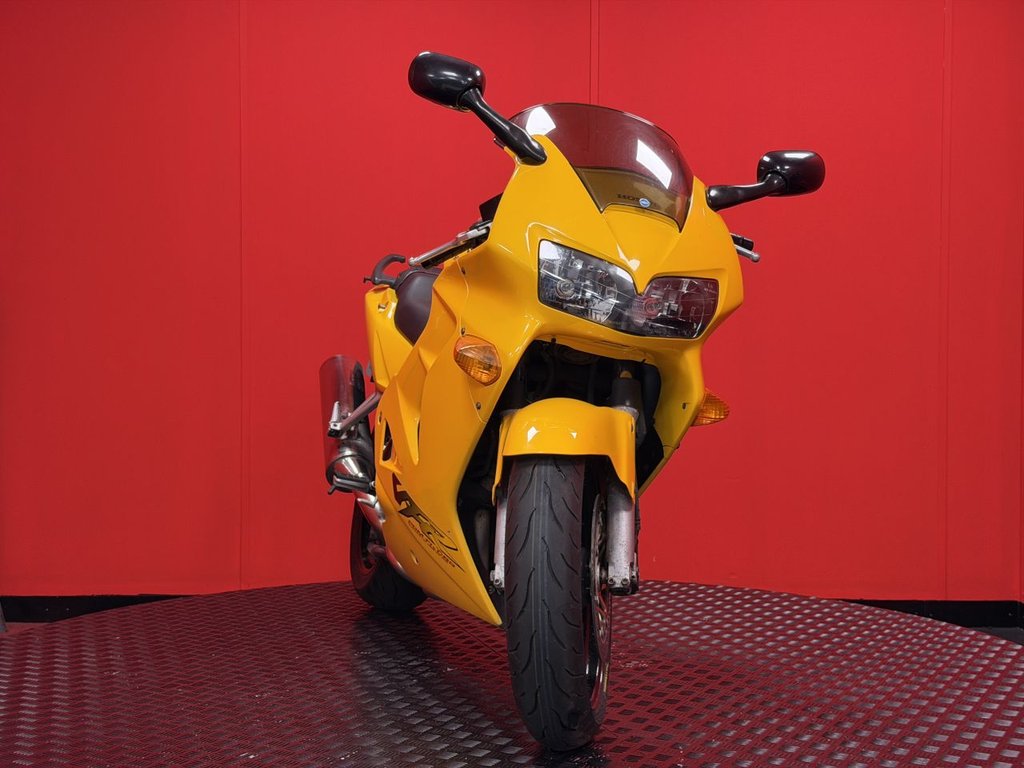USED 1999 V HONDA VFR800 TRADE BIKES AT TRADE PRICES VERY CLEAN BIKE