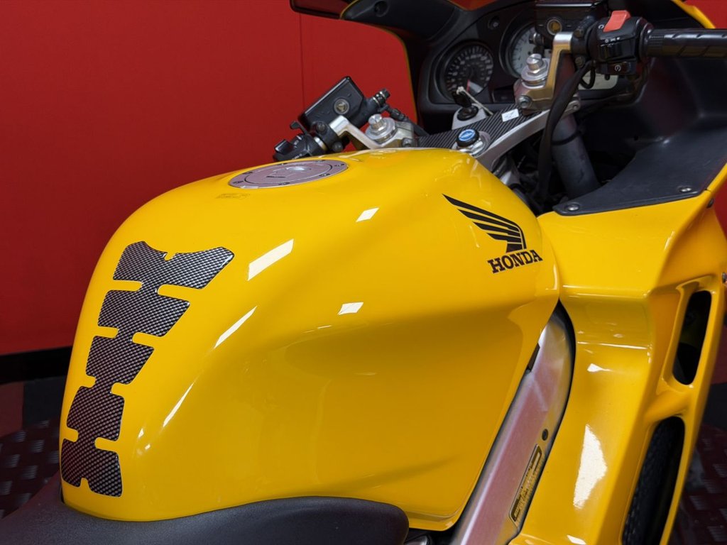 USED 1999 V HONDA VFR800 TRADE BIKES AT TRADE PRICES VERY CLEAN BIKE