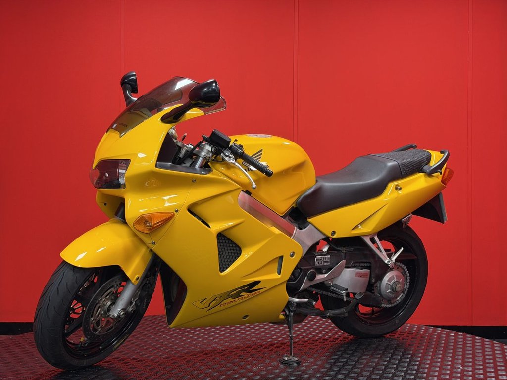 USED 1999 V HONDA VFR800 TRADE BIKES AT TRADE PRICES VERY CLEAN BIKE