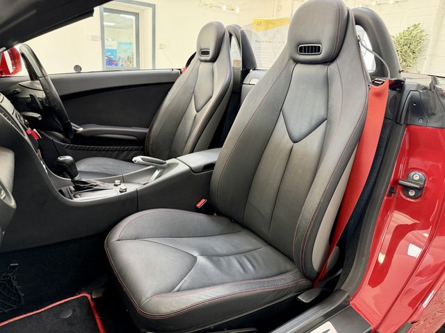 View our MERCEDES-BENZ SLK