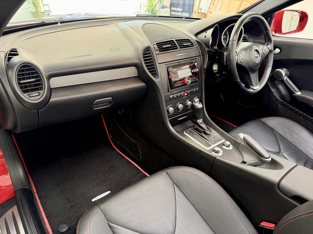 USED 2009 59 MERCEDES-BENZ SLK 1.8 SLK200K Convertible 2dr Petrol Tiptronic Euro 4 (184 ps) 