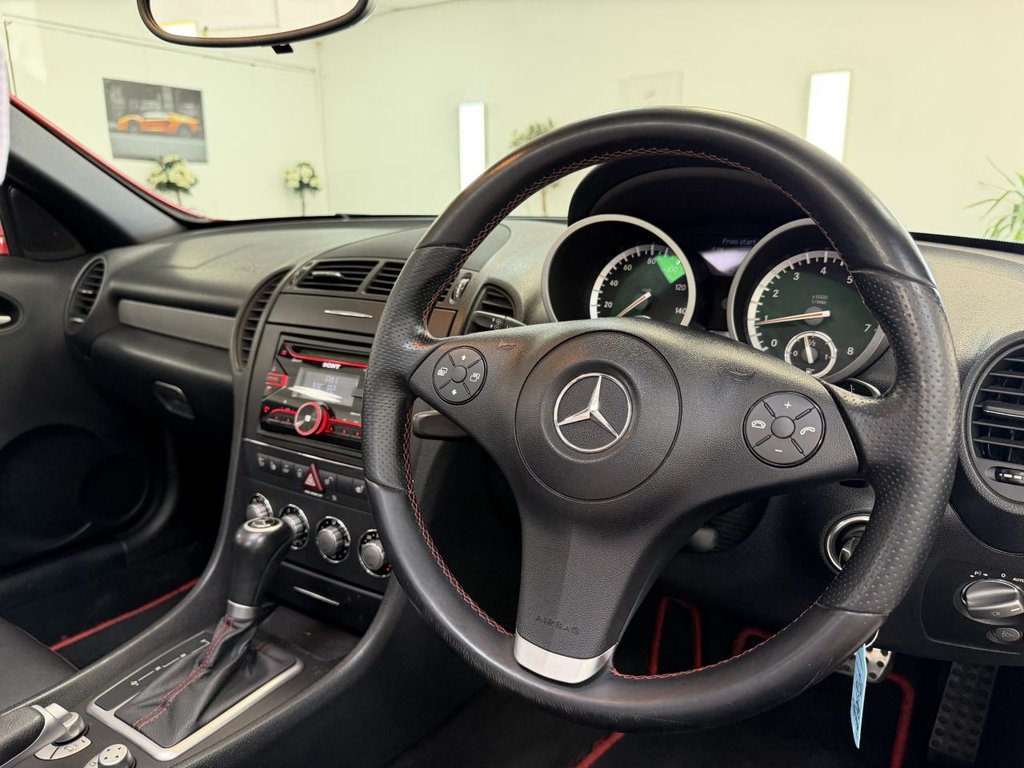 USED 2009 59 MERCEDES-BENZ SLK 1.8 SLK200K Convertible 2dr Petrol Tiptronic Euro 4 (184 ps) 