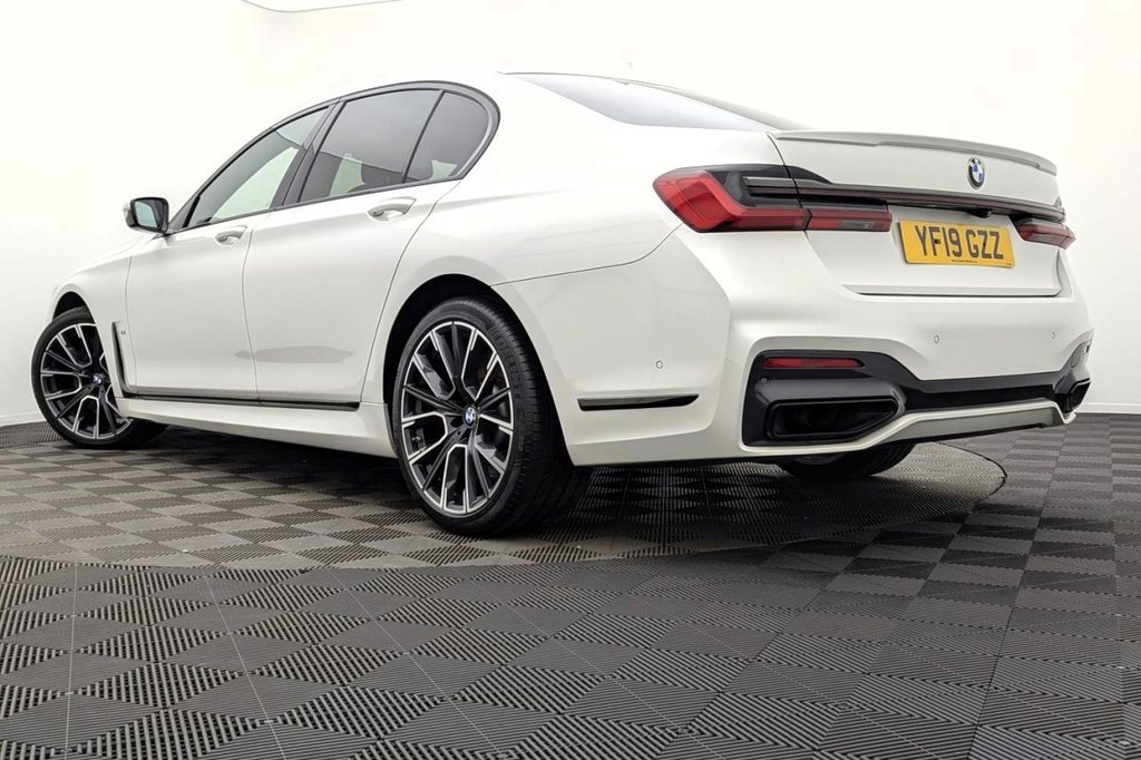 USED 2019 19 BMW 7 SERIES 3.0 730d M Sport Saloon 4dr Diesel Auto xDrive Euro 6 (s/s) (265 ps) **&pound;11,050 Of Optional Extras**